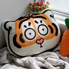 かわいい小さな虎の形をした抱き枕、カスタムメイドの車用腰枕、ソファクッション、オフィス用クッション、ベッドサイドクッション