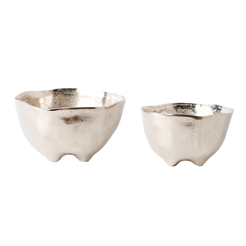 Lujo ligero indio, simple, aluminio, plata, cuencos, bandejas de frutas, adornos decorativos, macetas de flores de mesa en la Sala modelo