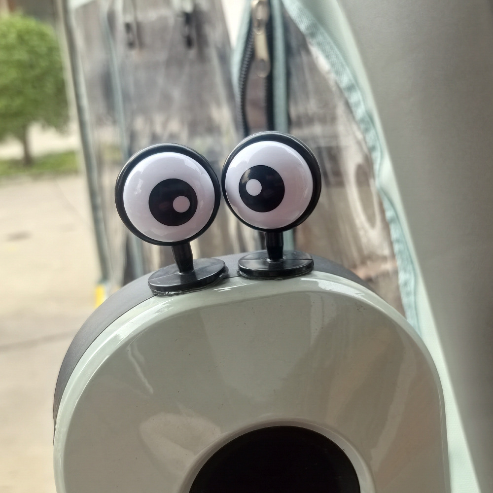 Decoración de ojos de coche eléctrico, personalidad, amor divertido, accesorios de ojos, lindo coche de batería, decoración de transformación de locomotora