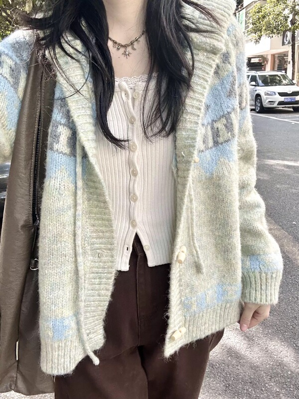 韩系费尔岛提花牛角扣连帽毛衣女秋冬季复古慵懒宽松针织开衫外搭|undefined