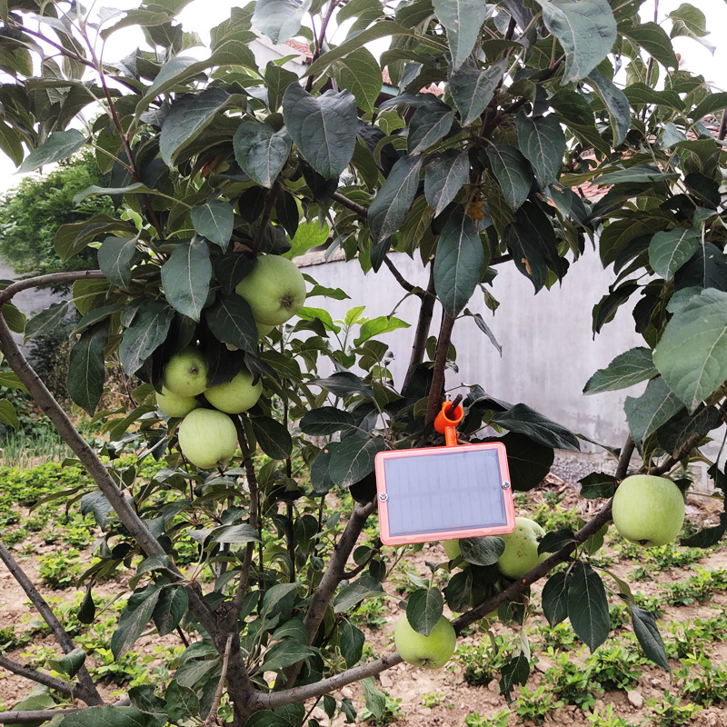 户外农场果园声波驱鸟器反光发声驱鸟盒太阳能语音盒驱鸟赶鸟吓鸟