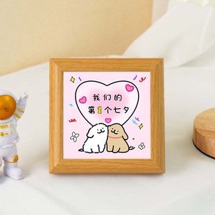 ���lС���҂���һ����Ϧ������˹���Ů���|�������b[���Y��