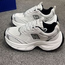 ��Ь�ļ�2024���¿�ins�������e�ٴ�͸���ϵ�Ь��H�����\��Ь��