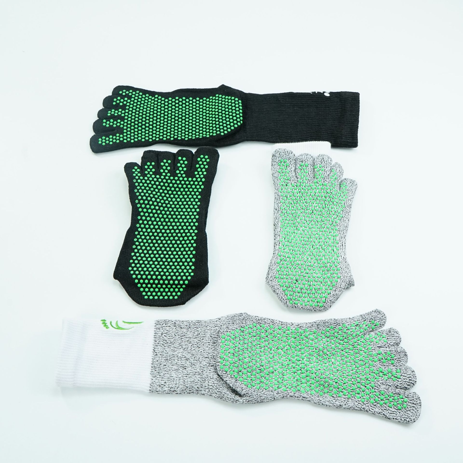 户外运动防护袜子健身防护地板袜沙滩分趾袜长筒防割袜子