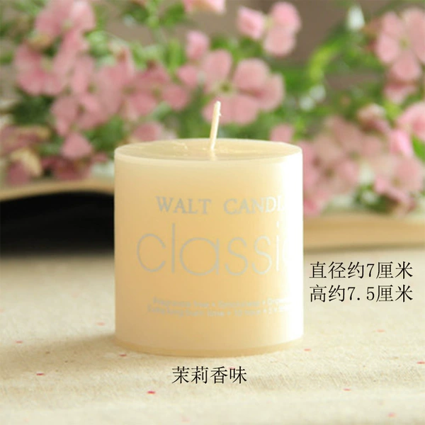 White aromatherapy, candle