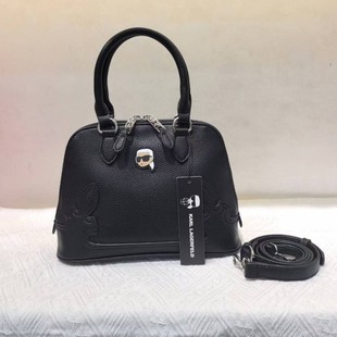 �羳Ů��Karl �Ϸ�С���^ؐ����2025�¿�������ٴ���μ�б