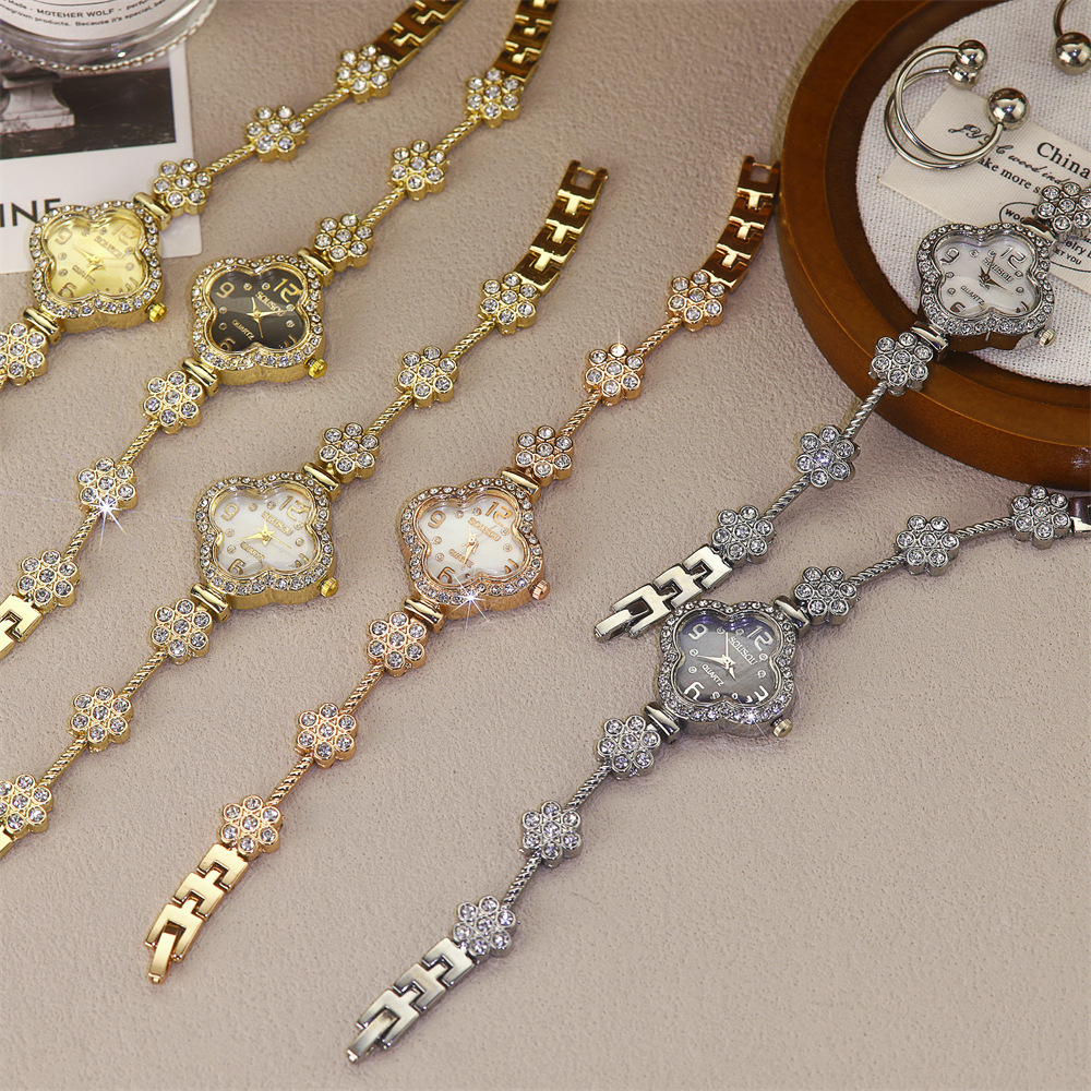 Foreign Trade New Style Full Diamond Fine Leaf Grass Dial Watch Light Luxury High-End Digital Face Bracelet Watch Temperament Exquisite Watch