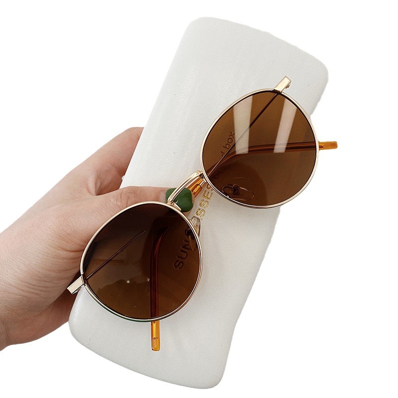 Gafas de sol de moda para niños Dilumi, marco redondo retro para niñas, gafas de sol para bebés unisex