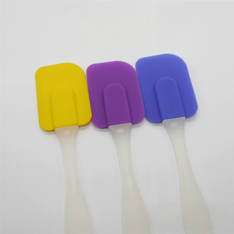 Small heat-resistant silicone plastic handle, cream scraper
