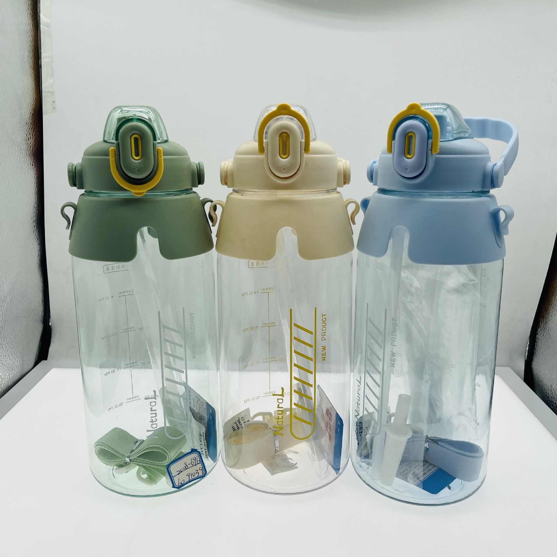 Jinshi Comercio exterior grande 2200ml espacio taza PC plástico estudiante al aire libre deportes portátiles taza grande hervidor de agua