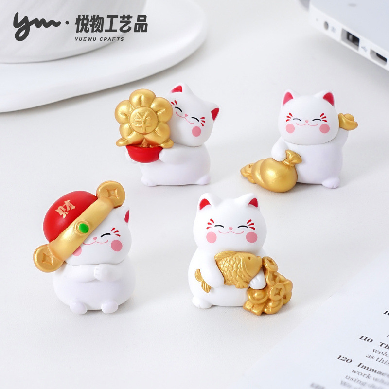 Creative Cute Lucky Cat Doll DIY Decorations Blind Bag Accessories Micro Landscape Fortune Desktop Car Ornaments