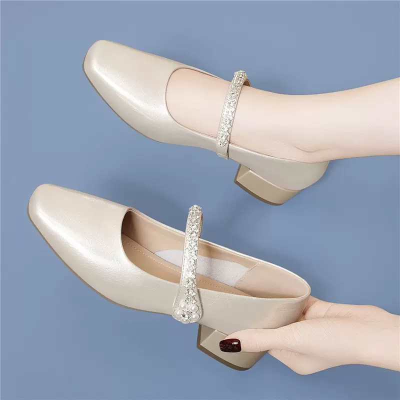 水钻粗跟玛丽珍鞋女2025秋季新款配裙子气质方头低跟浅口单鞋子