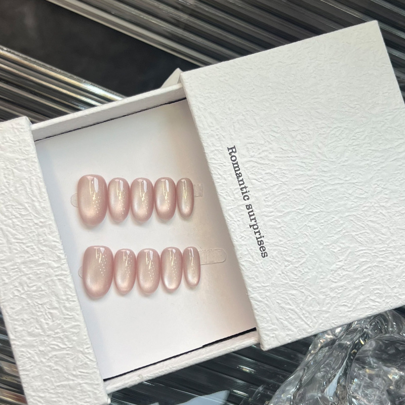 Glass Bead Porcelain White Cat Eye Short Oval Nails, Whitening, Simple, High-End, Accessible Luxury Finished Product, Removable Handmade Wearable Nails Glass Bead Porcelain White Cat Eye Short Oval Nails, Whitening, Simple, High-End, Accessible Luxury Finished Product, Removable Handmade Wearable Nails