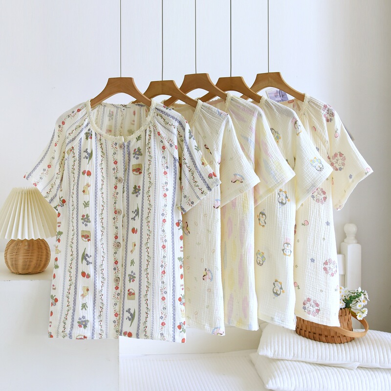 Short-Sleeved Pajamas, Summer Short-Sleeved Thin Home Wear, with Chest Pad, Floral Rabbit Design, Sweet and Cute Women's Pure Cotton Pajamas Short-Sleeved Pajamas, Summer Short-Sleeved Thin Home Wear, with Chest Pad, Floral Rabbit Design, Sweet and Cute Women's Pure Cotton Pajamas