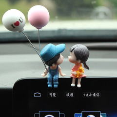 Internet celebrity car ornaments wholesale car interior accessories cute kissing couple doll electric car decorative ornaments for women