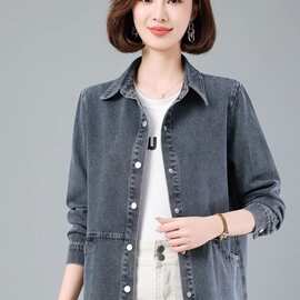 休闲妈妈牛仔短外套女2026春秋新款中年减龄休闲大码宽松短款夹克