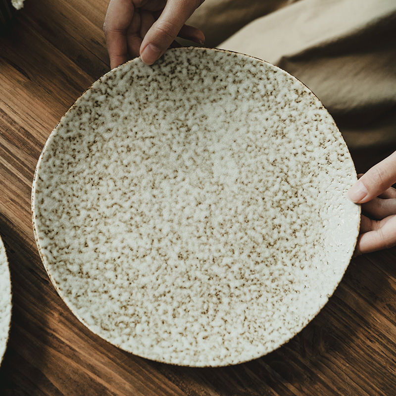 Plato de piedra retro para hacer viejos platos de cerámica al por mayor platos domésticos platos de platos de comedor platos de ensalada platos
