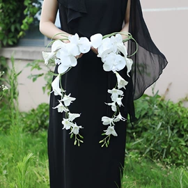 其他婚庆用品;手捧花;头纱