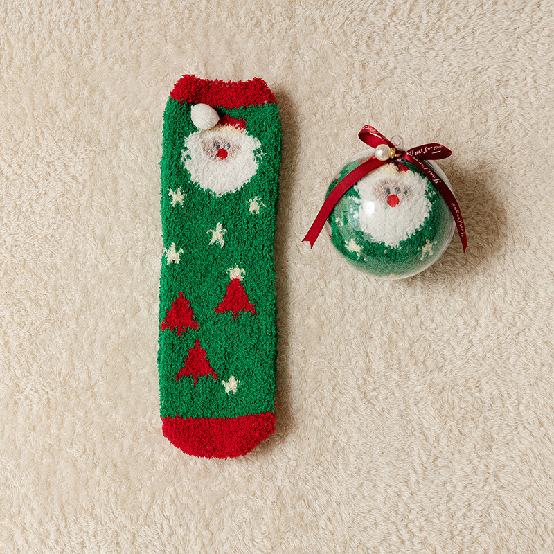 クリスマスの靴下の冬のサンゴの絨毯の靴下の女性の耐寒性とベルベットの厚い睡眠の靴下のクリスマスのプレゼントのボールの中で靴下|undefined
