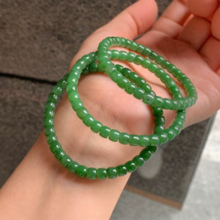 Jin Yutang Xinjiang Hetian Jasper Straight Cut Bracelet Color Bright Color Uniform Slightly Beauty Mole