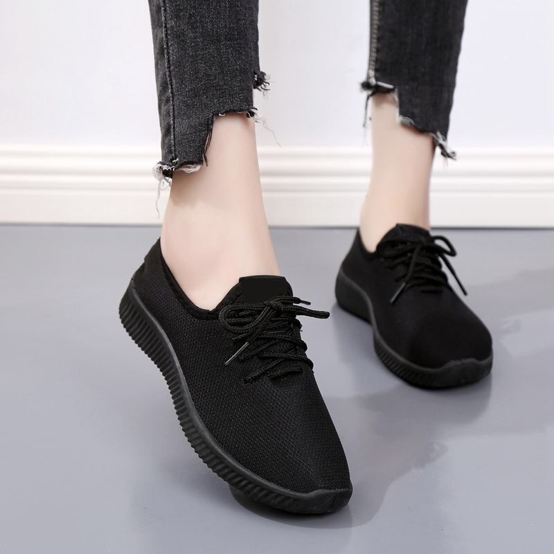 black Work shoes Spring and autumn season Casual shoes Net surface Dancing shoes Flat bottom Old Beijing Cloth shoes Middle and old age mom shoes