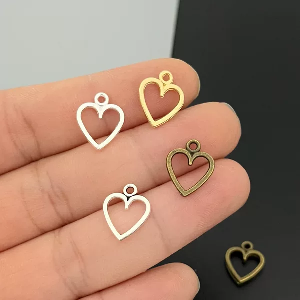 DIY Alloy Jewelry Accessories Retro Heart Heart-Shaped Pendant Necklace Bracelet Keychain Pendant Material