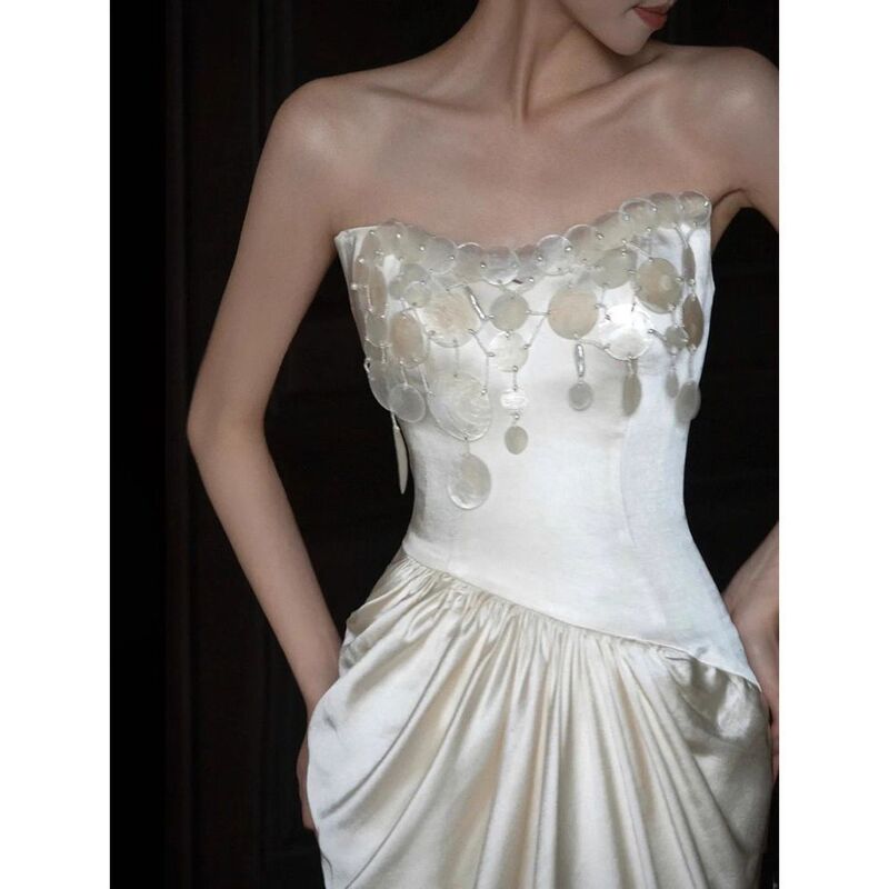 French-Style Satin Strapless Wedding Dress 2026 New Model High-End Bridal Engagement Wedding Design Niche Reception Gown