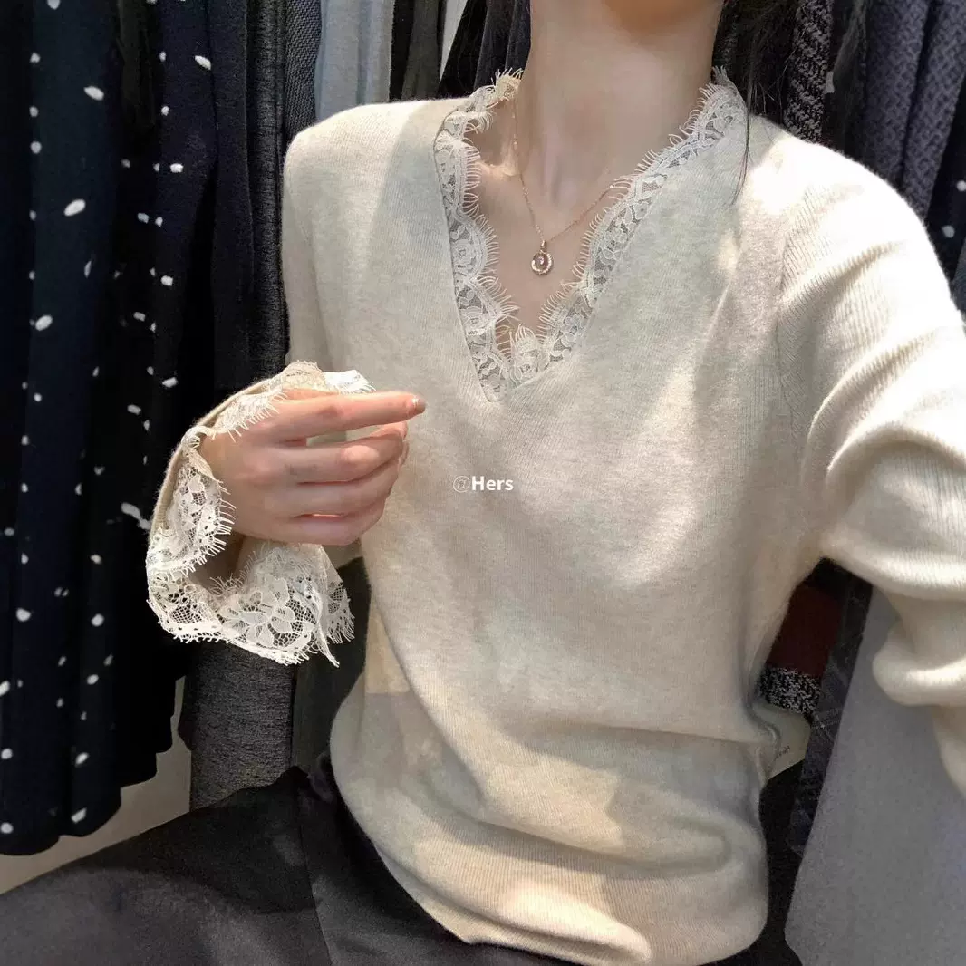 恒滨泰羊绒百搭设计感蕾丝拼接纯色V领毛衣针织修身打底衫上衣女