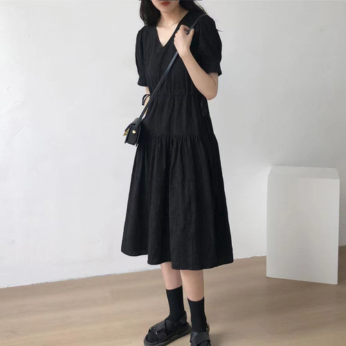 Pregnant women's summer dress, knee-length, trendy mom fashion, temperament loose black dress, stylish and slimming