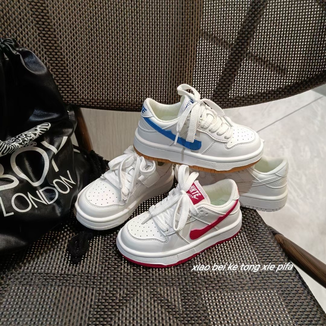 Children's Fashion Cute Comfortable Parent-Child Board Shoes 2024 Spring Girls' Student White Shoes Versatile Sports Shoes Trend