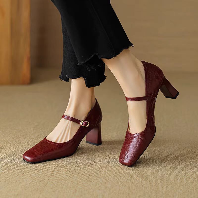 Red [7 cm]