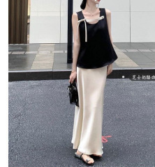 ハイエンドのリボンサテンブラックノースリーブベストトップスーツ女性のための夏のハイウエストスリムアプリコットスカート