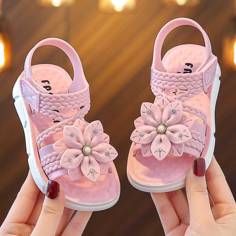 Girls Sandals 2025 New Summer Princess Style Little Girls Baby Small, Medium and Large Children Soft Sole Open Toe Children's Sandals