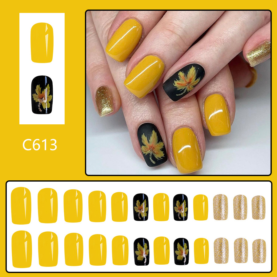 Autumn Maple Leaf False Nails Detachable Stylish Press On Nails_voghion.com