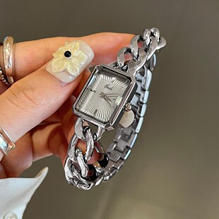 �����ֱ�Ů���p��С��2025�¿�Ůʿ�߼�����Ʒ䓎����Ů��