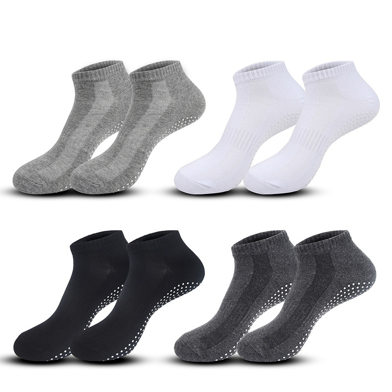 Men's dispensing yoga socks indoor trampoline socks floor socks sweat absorbent breathable boat socks boat socks solid color non-slip socks Men's dispensing yoga socks indoor trampoline socks floor socks sweat absorbent breathable boat socks boat socks solid color non-slip socks