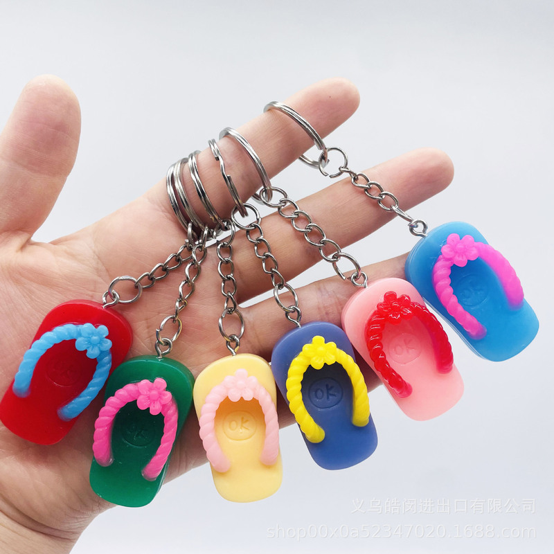 Cross-border Hot-selling Artificial Flip-flops Keychain New Personalized Creative Slippers Key Chain Bag Pendant Small Gift