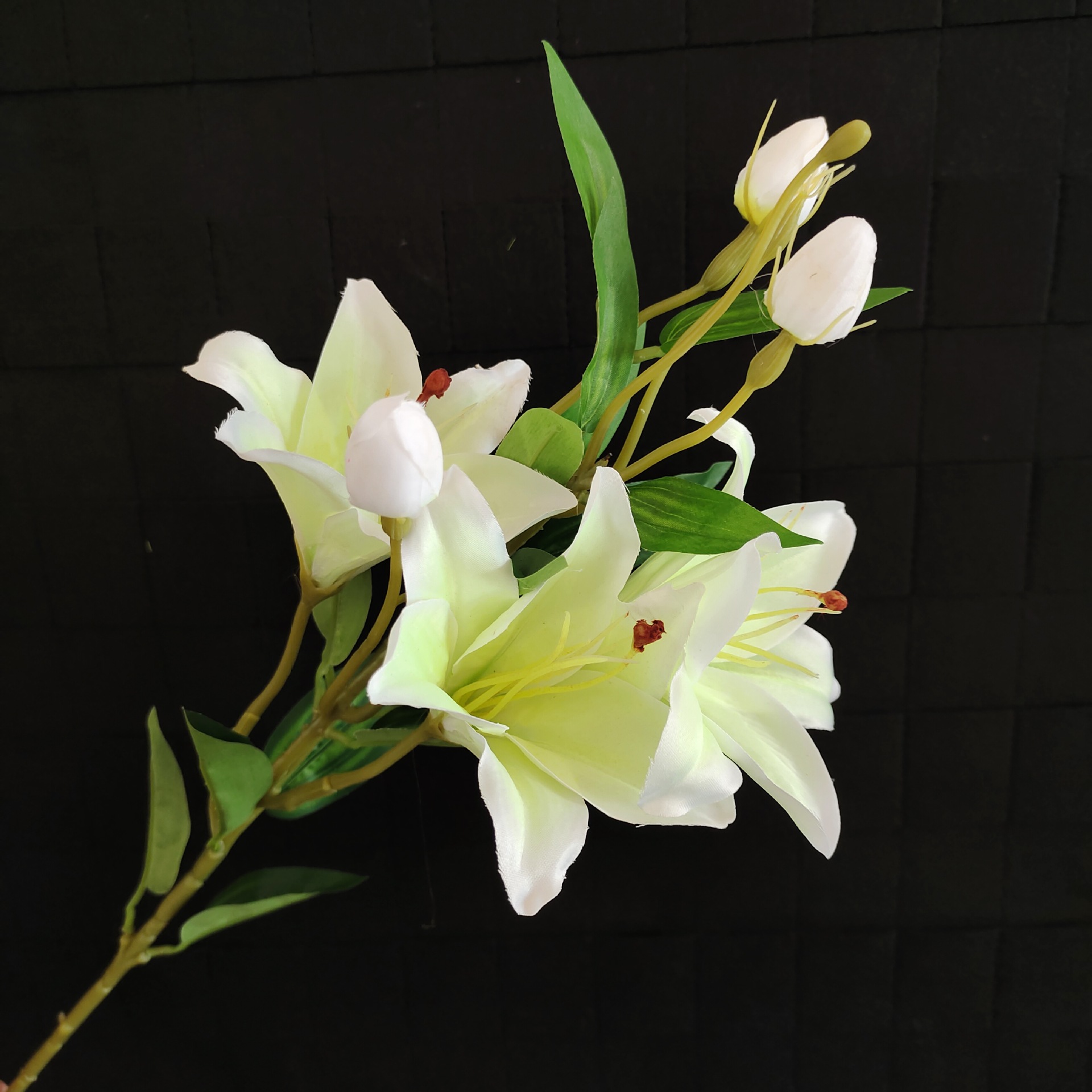 Los fabricantes suministran flor artificial perfume lirio 6-cabeza única planta de lirio artificial boda flor decorativa