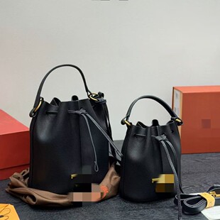 tods�¿���KˮͰ��Ҹ�°�Ů�������μ�ȫ�װ��b  �Ɇμ��б��