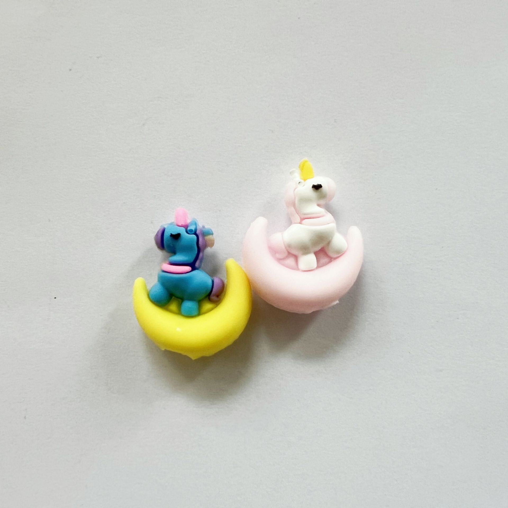 Moon Horse Pen Cap Image 8