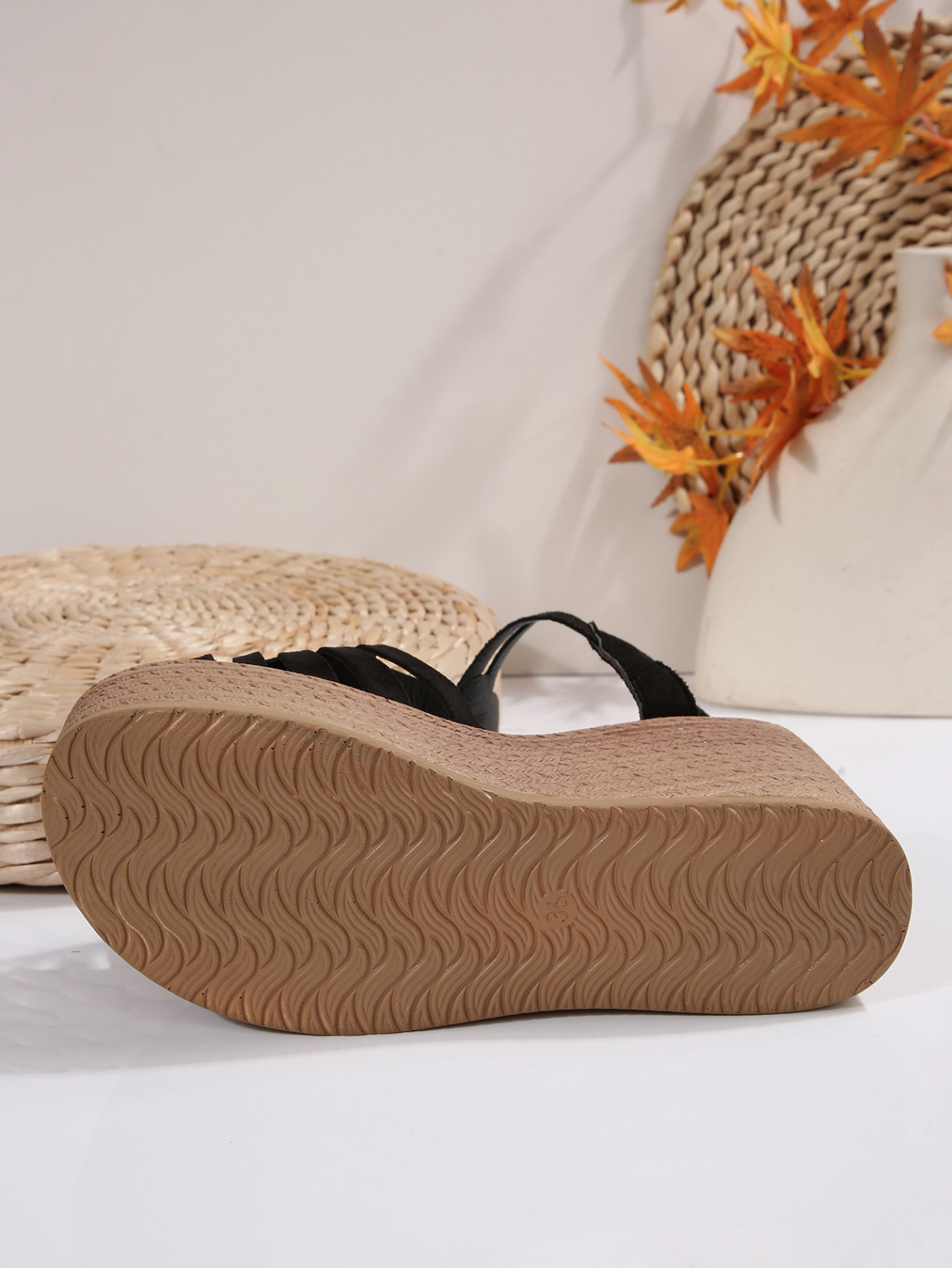 Sandali zeppa donna con strass ed elastico_voghion.com