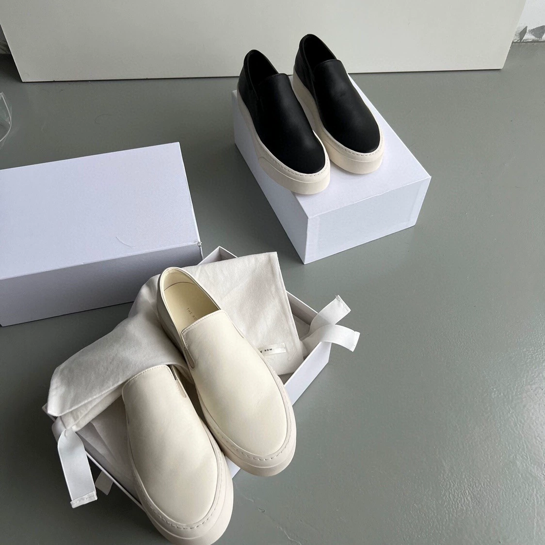 Женские лоферы без застежек, из натуральной кожи, на толстой подошве, в британском стиле, с круглым носком, на плоской подошве, дышащие, без застежек.