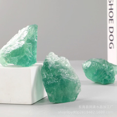 Factory-supplied green fluorite raw stones, aroma stones, diffuser stones, bonsai decorative ornaments, and crystal gravel.