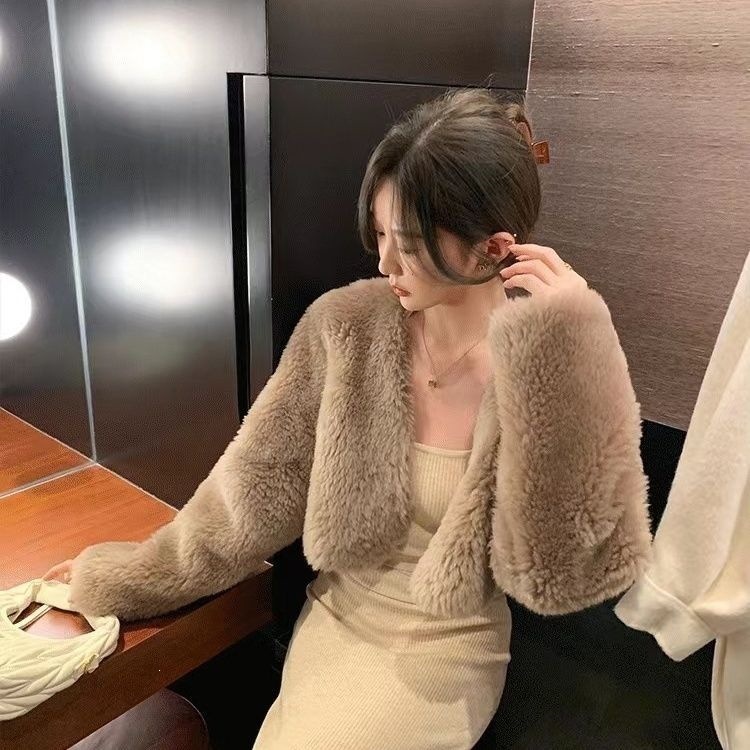 冬季新款仿羊剪毛毛皮草外套女短款羊羔毛一体高级感时尚年轻上衣