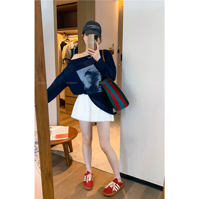 Korean Designer! Slant Collar Long-Sleeved Cartoon Print T-Shirt for Women 25 Autum New Loose and Versatile Thin Top