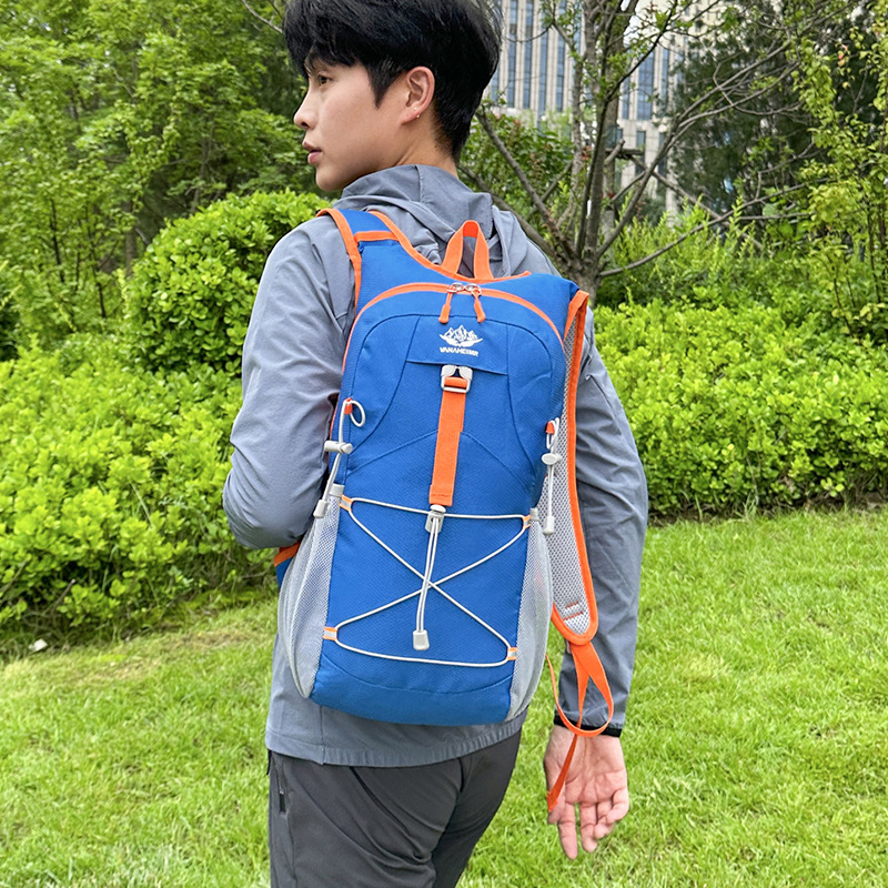Bolsa de ciclismo al aire libre de gran capacidad para hombres nueva excursión multifuncional, mochila ligera, mochila de montaña conveniente