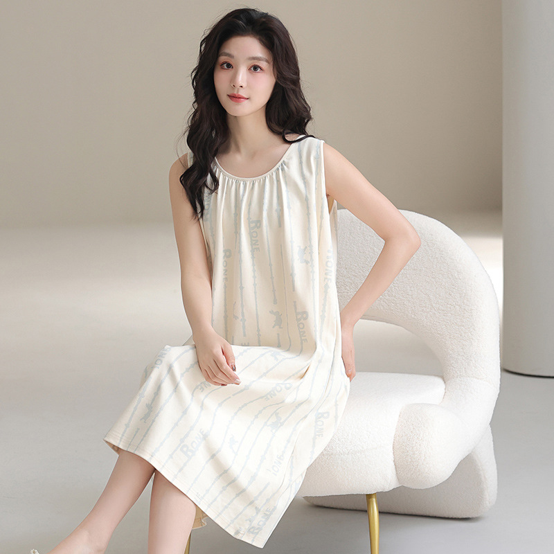 02E88824 여성