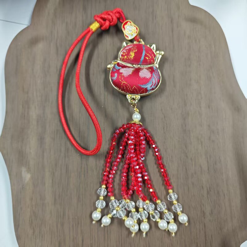 SD1338 Fortune Cat Tassel Chain - Finished Song Brocade Accessory, Handmade Song Brocade Bag Pendant, Car Hanger, Phone Chain, Keychain SD1338 Fortune Cat Tassel Chain - Finished Song Brocade Accessory, Handmade Song Brocade Bag Pendant, Car Hanger, Phone Chain, Keychain