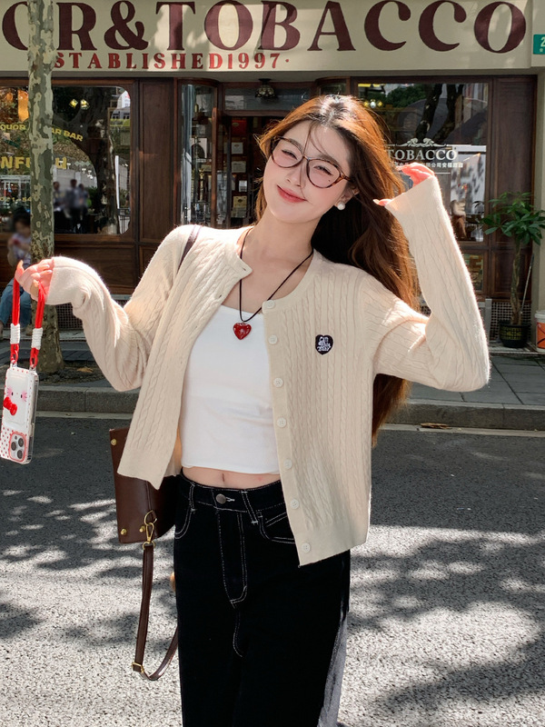 黄色开衫针织开衫外套女2025新款短款慵懒春秋麻花毛衣高级感上衣|undefined