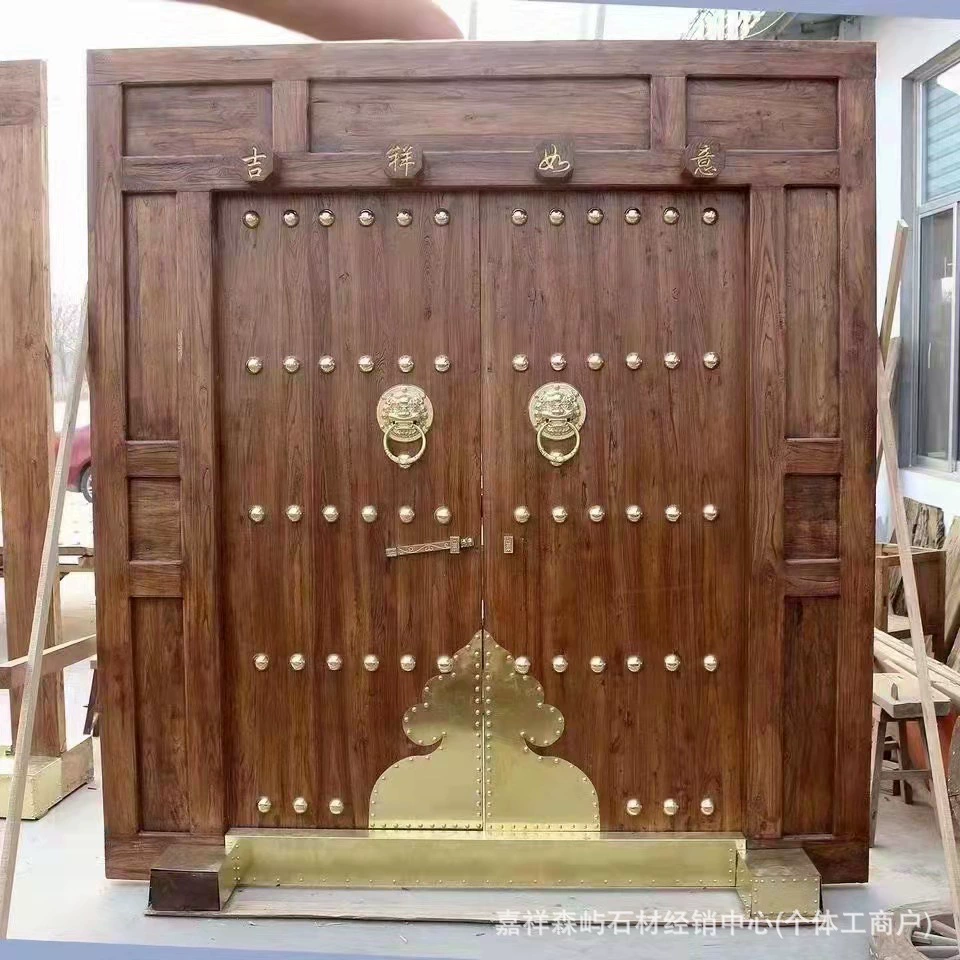 Ворота старого вяза в китайском стиле